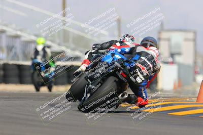 media/Oct-08-2022-SoCal Trackdays (Sat) [[1fc3beec89]]/Turn 16 (125pm)/